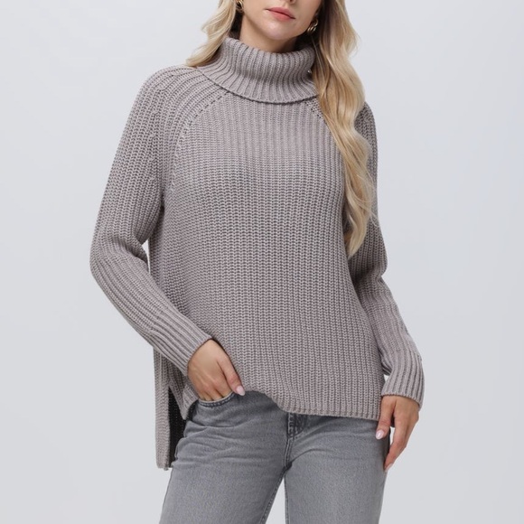 525 Stella Cotton Turtleneck Sweater in Taupe Heather Color Way Size Small - Picture 1 of 14